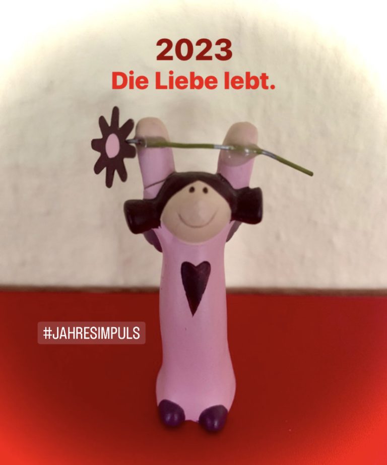 2023_01-01_karriere-liebe-leben_petraniessen_jahresimpuls_liebe_lebt
