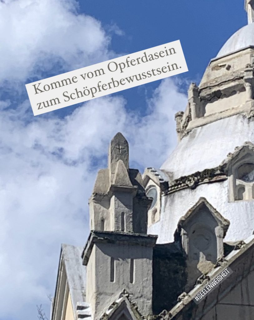 2023-04-16_karriere-liebe-leben_petraniessen_schoepferbewusstsein